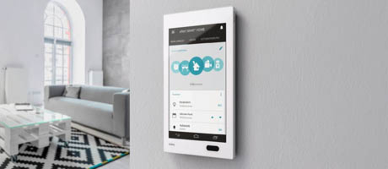 Bedienzentrale Gira G1 bei Elektro Neubert in Sonnewalde